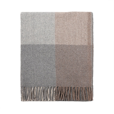 Herritage of Scotland Block Check Herringbone Knee Blanket Light Natural