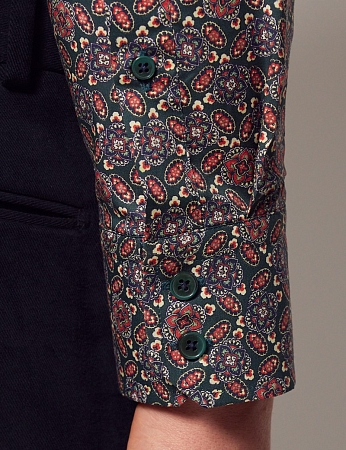 Hawes & Curtis Brandon Green & Red Modern Paisley Slim Shirt — Mid-Collar